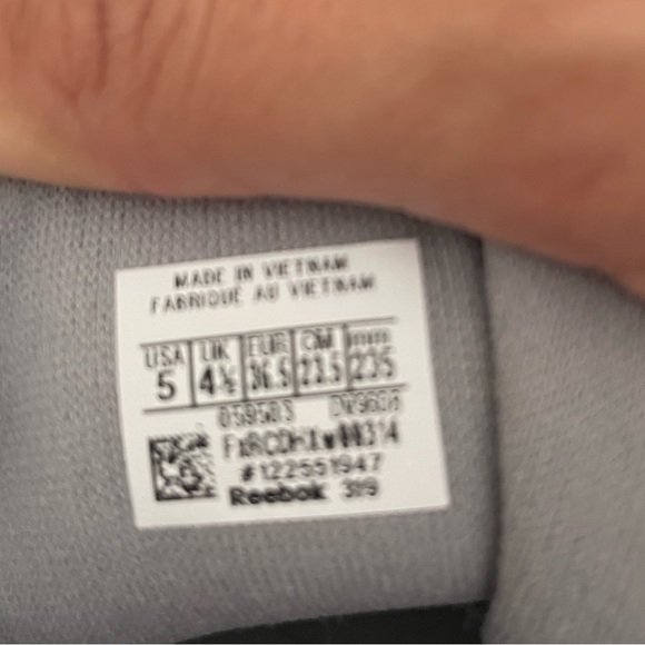 Grey Reebok’s - Picture 2 of 7